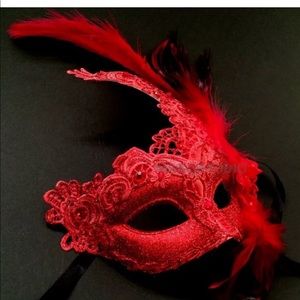 Meet your Posher, Efe